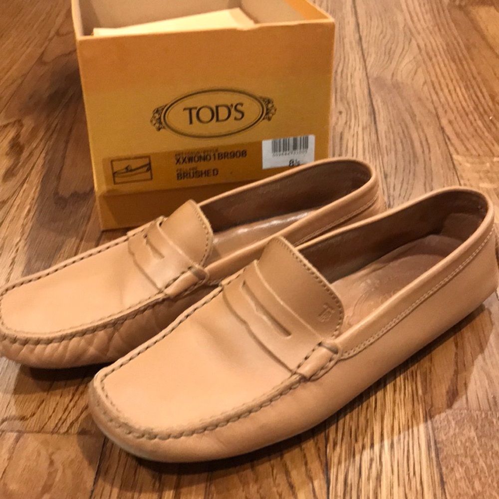 Tods 8.5 Gommini Driving Moccasin In box w dustbag